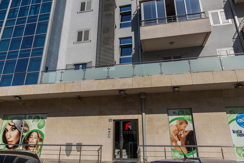 Flat Fortunella Apartment Budva Luaran gambar