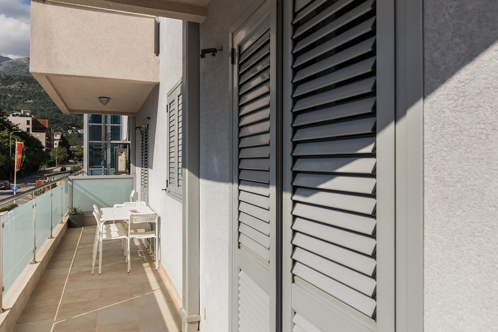 Flat Fortunella Apartment Budva Luaran gambar