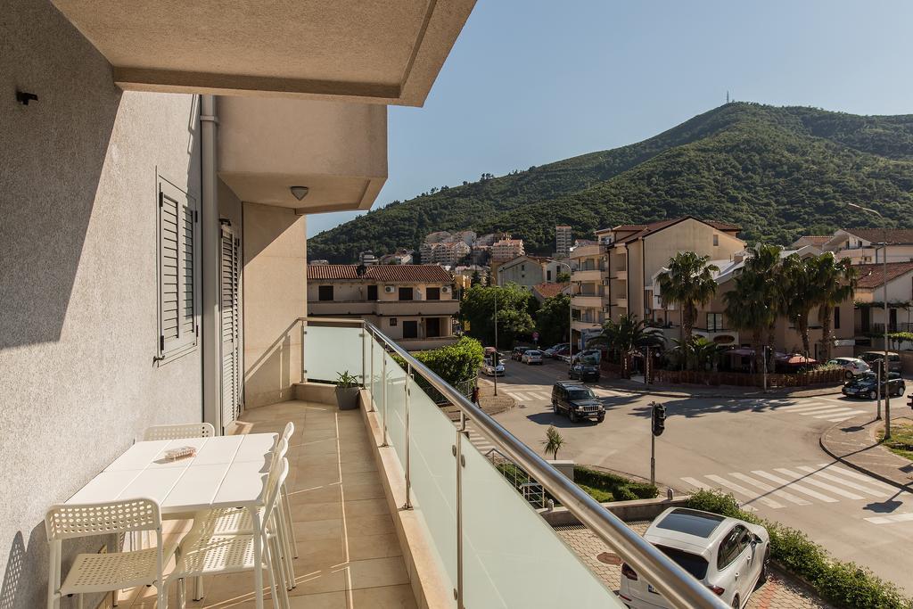 Flat Fortunella Apartment Budva Luaran gambar