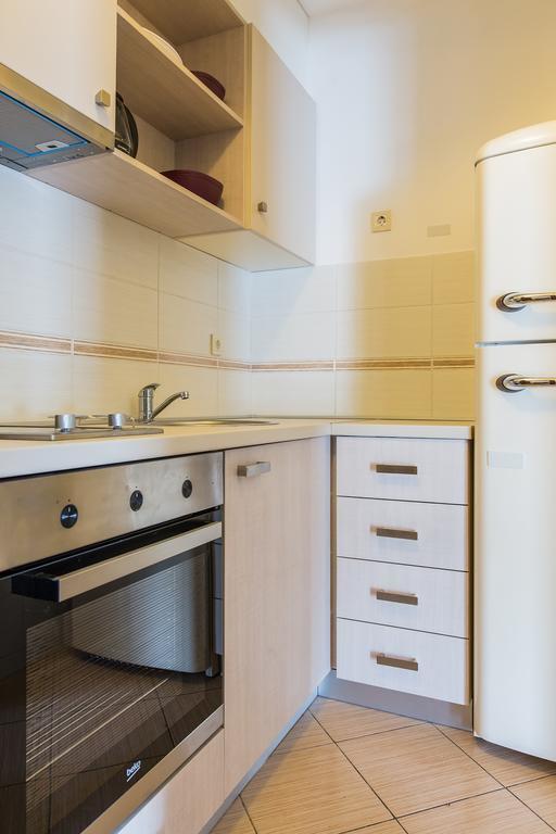 Flat Fortunella Apartment Budva Luaran gambar